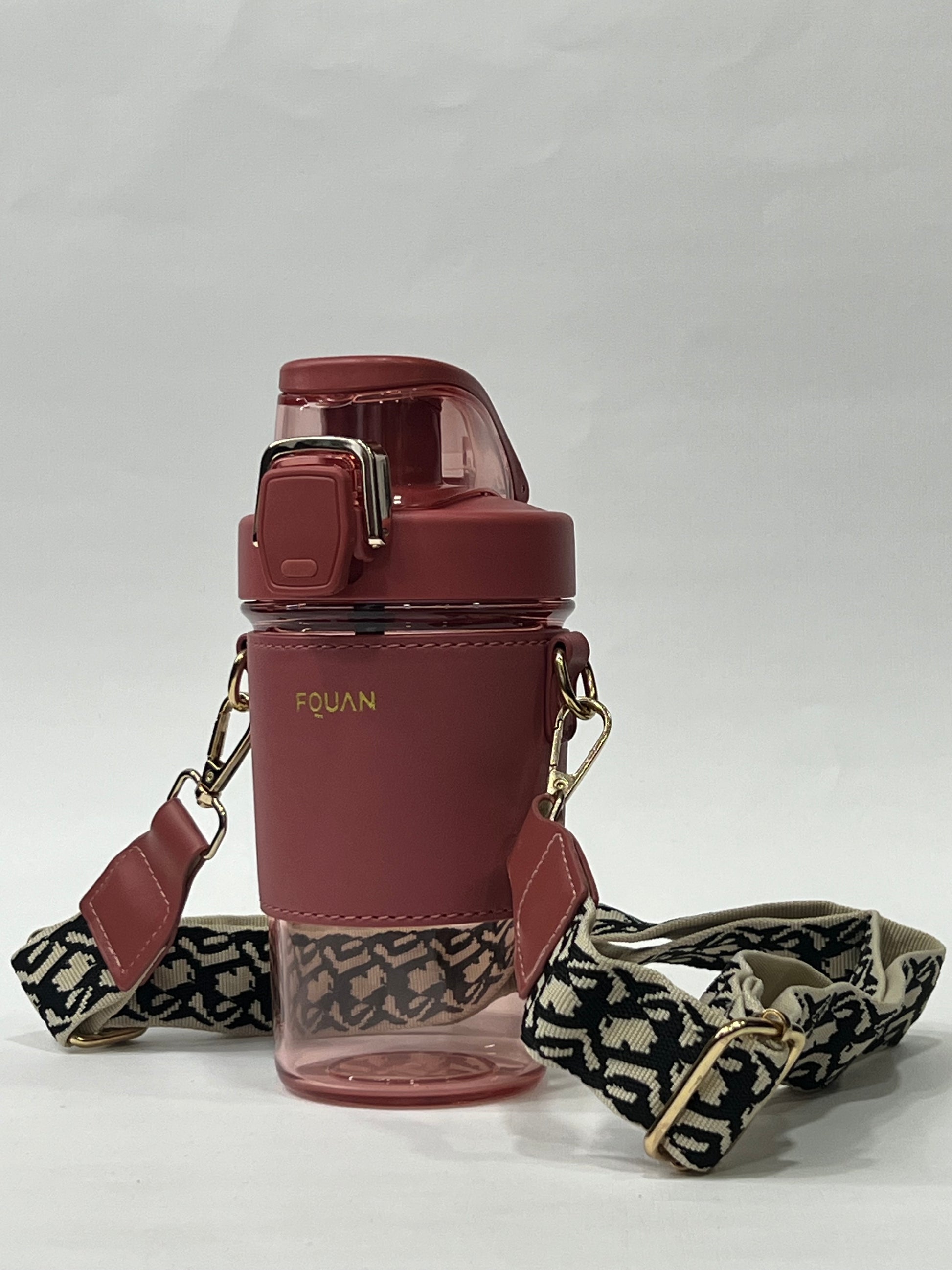 Coffee sipper mug with leather sleeve and belt 500ML